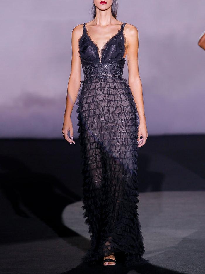 Hannibal laguna Look 23 XISELA | Vestido largo de fiesta en tul volantes y pedreria color negro