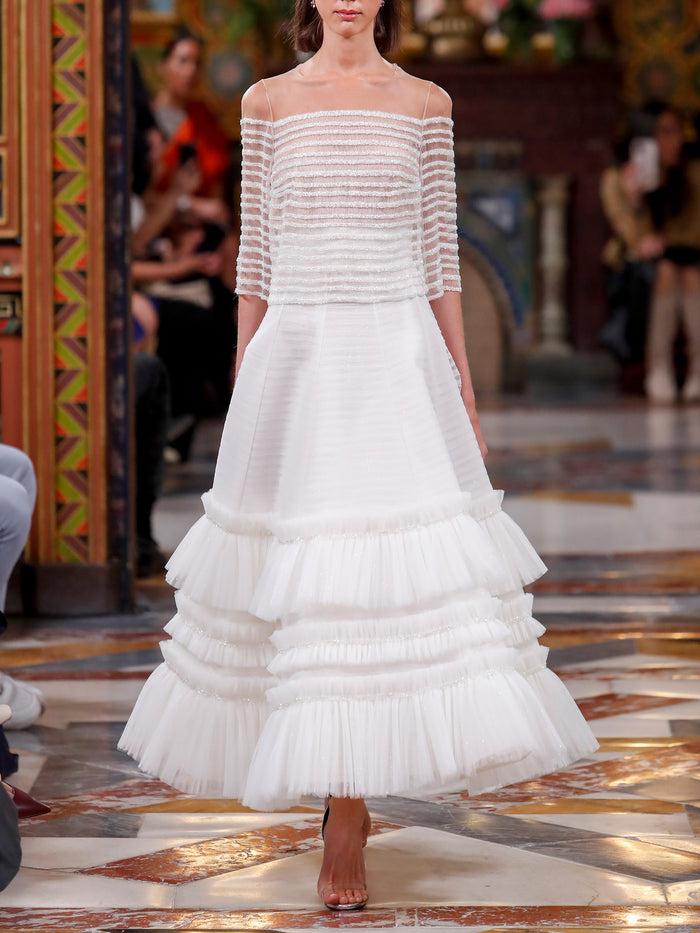 Hannibal laguna LOOK 24 T-shirt de novia VERNIS realizada en tiras de cristal y Falda VASILIUM realizada en tul y polvo de nacar