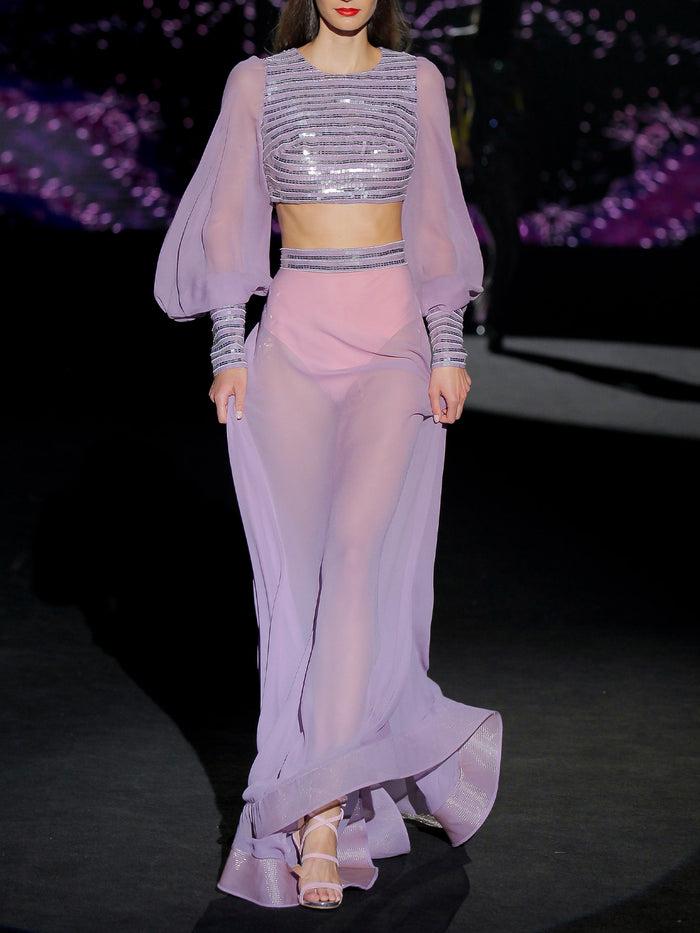 Hannibal laguna LOOK 26 ITALIOT Y ILU | Crop top en gasa bordada. Falda en gasa amatista