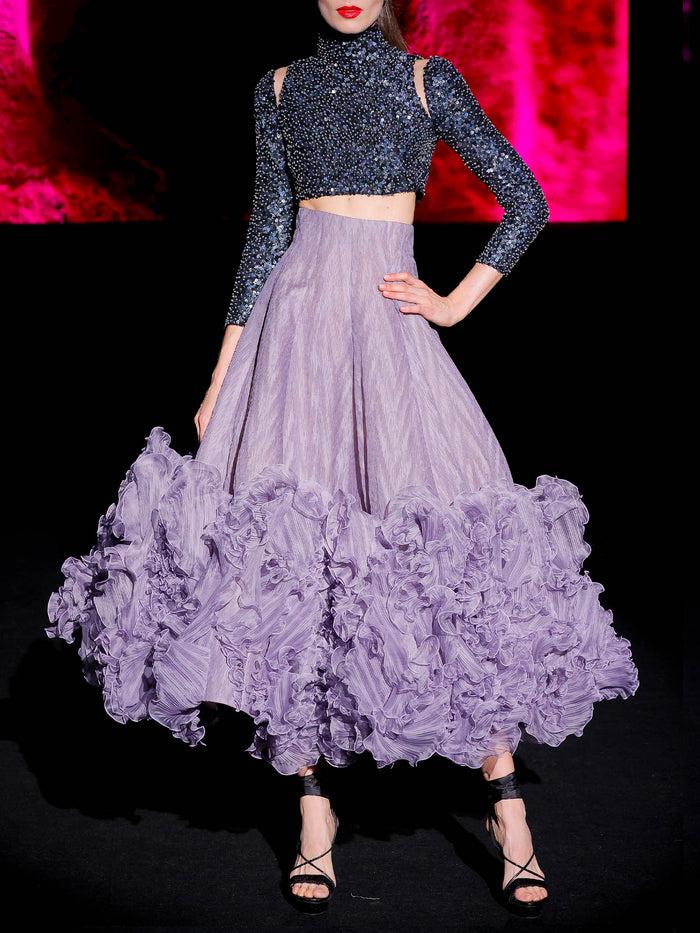 Hannibal Laguna LOOK 36 Top Crop JILDI Y Falda JARAMIL | Blusa Body Realizada En Garzas Plisadas Ciclamen Amatista Y Negro. Falda Mini Realizada En Bordado Boreal En Azul Marino (copia)