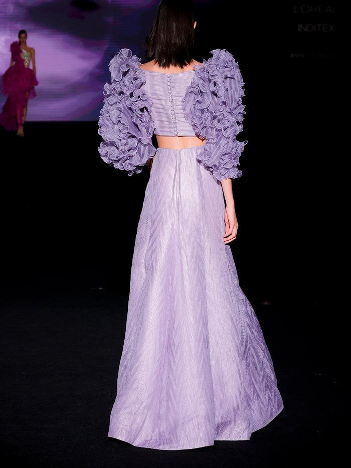 Hannibal Laguna LOOK 39 Top Crop JULI Y Falda JORDANA | Top Crop Realizado En Garza Plisada De Color Amatista. Falda Larga De Fiesta Realizada En Garza Espiga Color Amatista