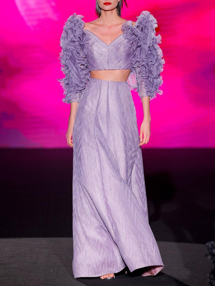 Hannibal laguna LOOK 39 Top Crop JULI y Falda JORDANA | Top crop realizado en garza plisada de color amatista. Falda larga de fiesta realizada en garza espiga color amatista