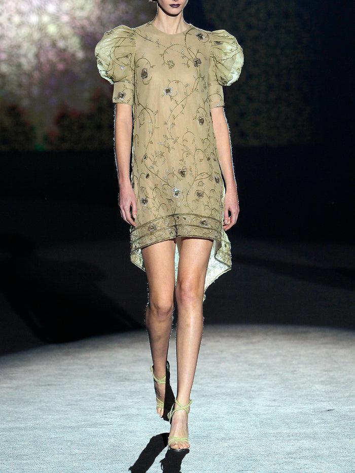 Hannibal laguna LOOK 5 HELVETIUS | Vestido en gasa bordada color verde olivo