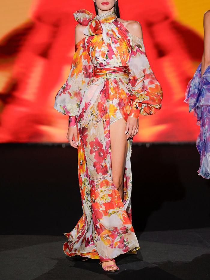 Hannibal laguna LOOK 9 Vestido KLINT | Vestido largo estampado en gasa en tonos cálidos con escote halter y lazo al cuello