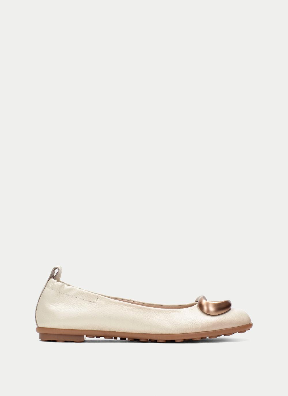 Hispanitas Bailarina bombay latte