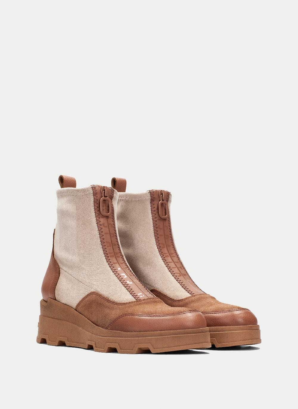 Hispanitas Botin florencia almond