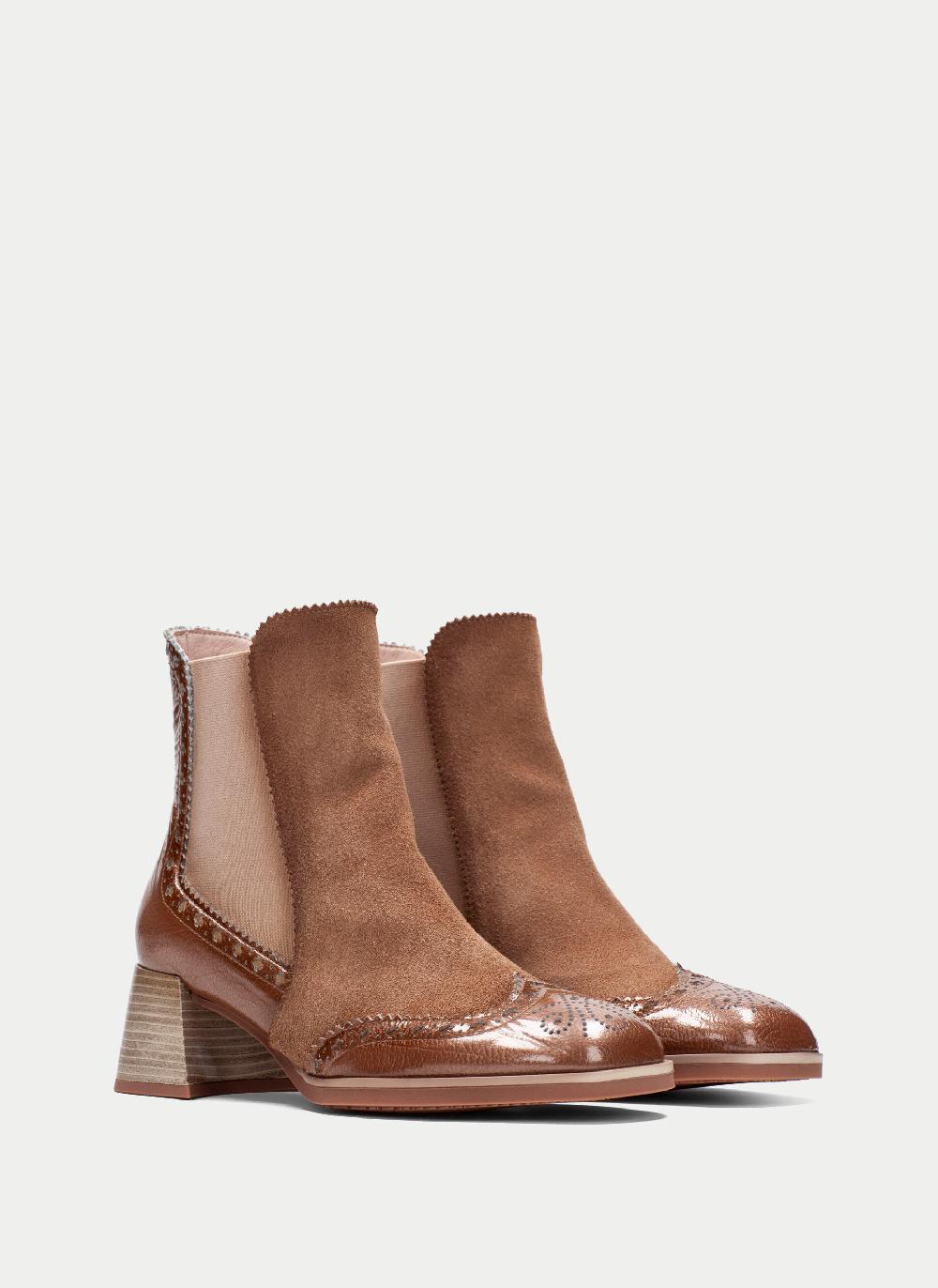 Hispanitas Botin Milan Almond