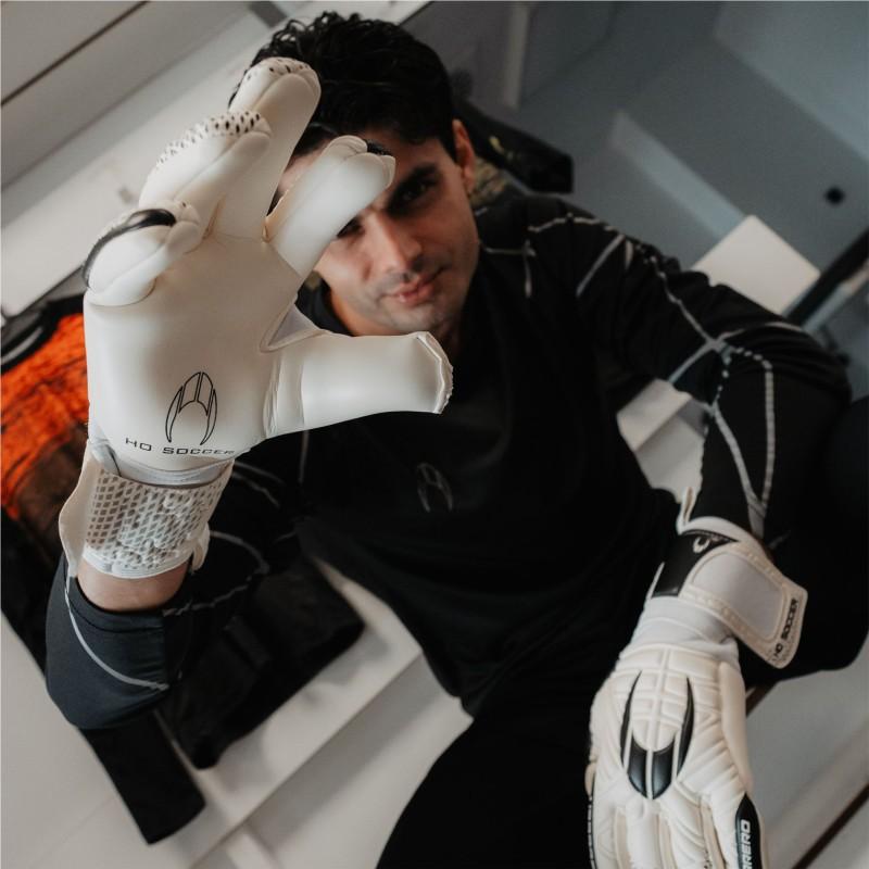 Ho Soccer Guante Guerrero PRO NG Justice White