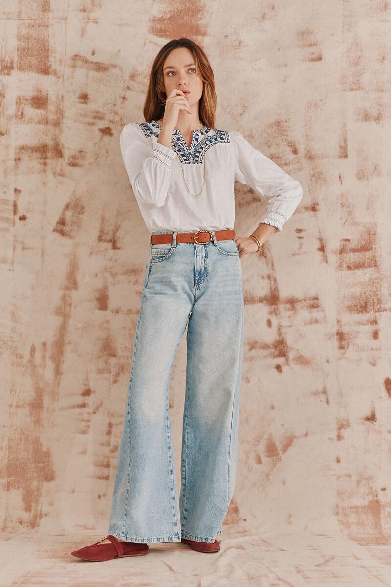 Hoss Intropia Fabiana. Camiseta Bordado A Contraste. | Camisetas Y Tops De Mujer | Hoss Intropia