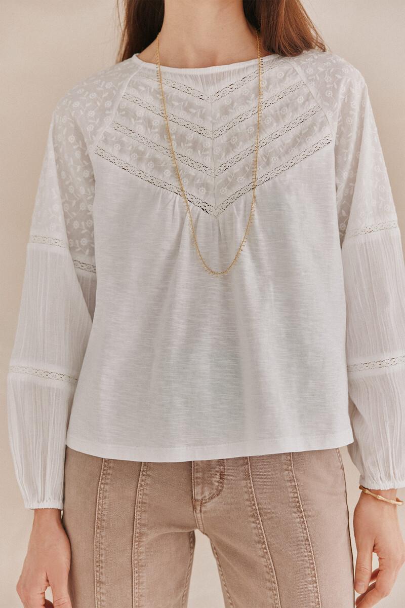 Hoss Intropia Fabiola. Camiseta Tiras Bordadas. | Camisetas Y Tops De Mujer | Hoss Intropia