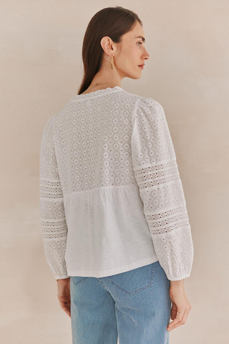 Hoss Intropia Felicidad. Camiseta Bordada | Camisetas Y Tops De Mujer | Hoss Intropia