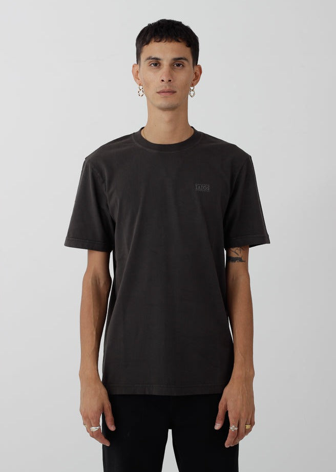 Iaios Camiseta Bordado Negra