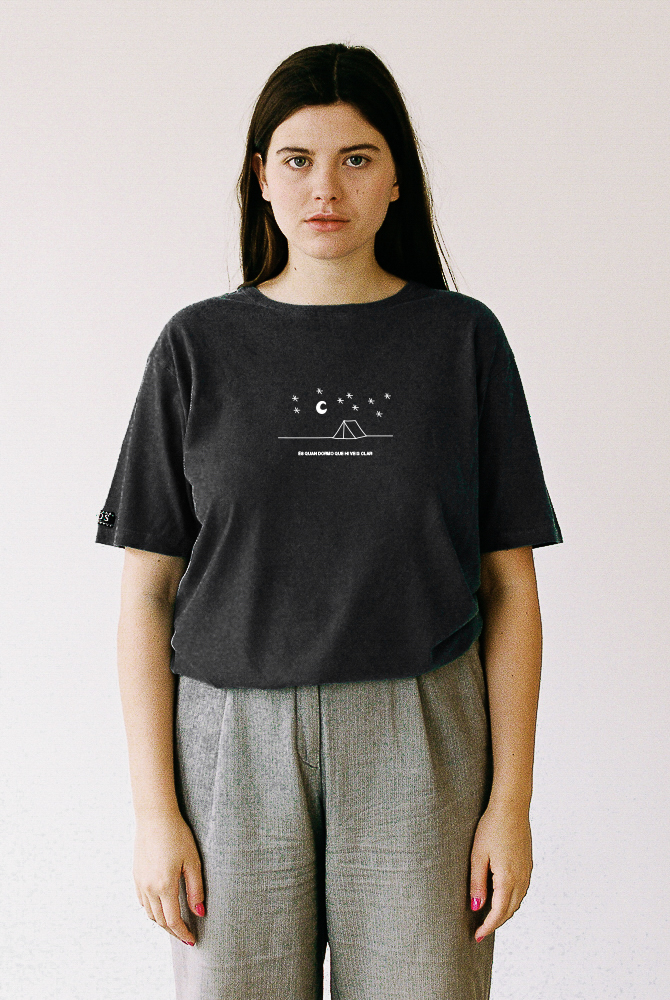 Iaios Camiseta Negra - Quan Dormo