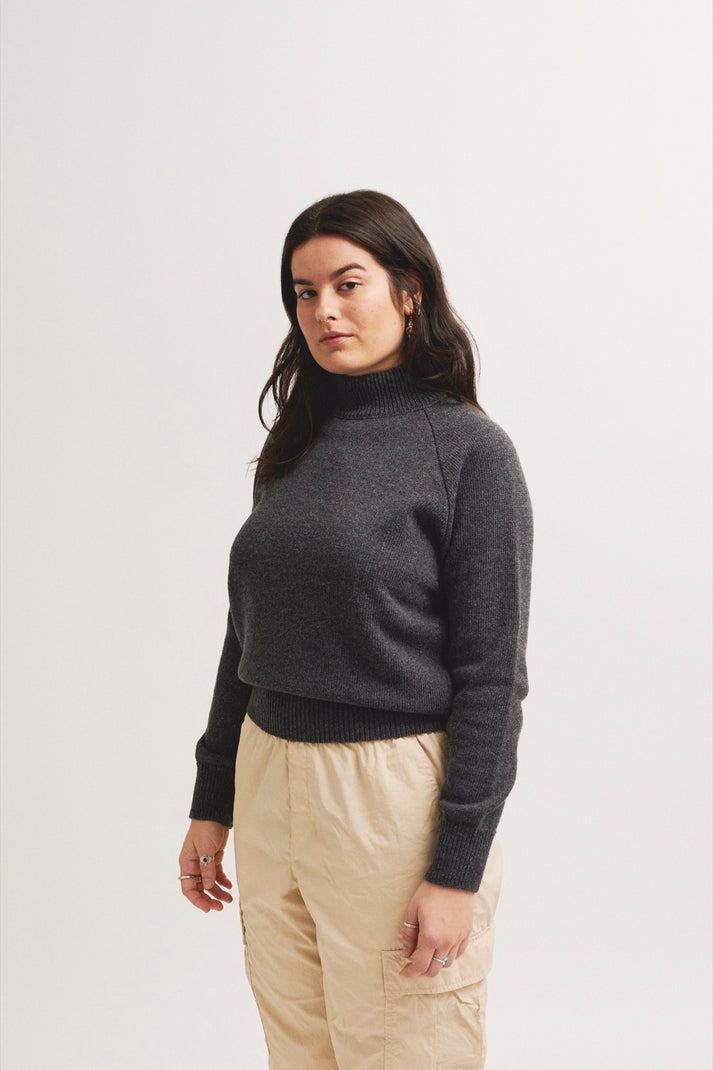 Iaios Jersey Teresa gris oscuro