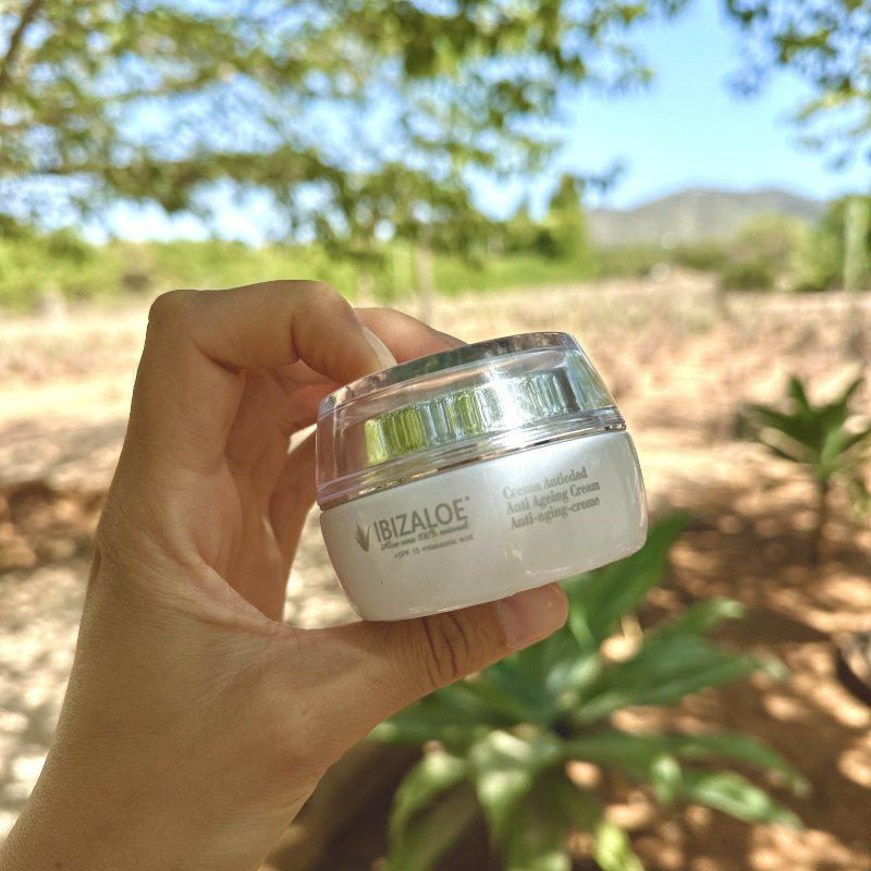 Ibizaloe ▷ Crema Antiedad De Aloe Vera SPF15 50ML