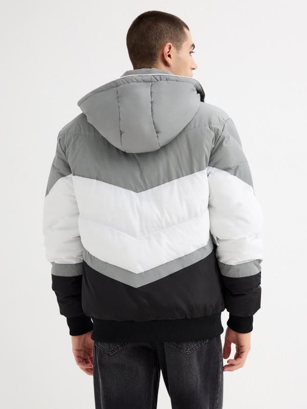 In Side Abrigo Color Block Gris