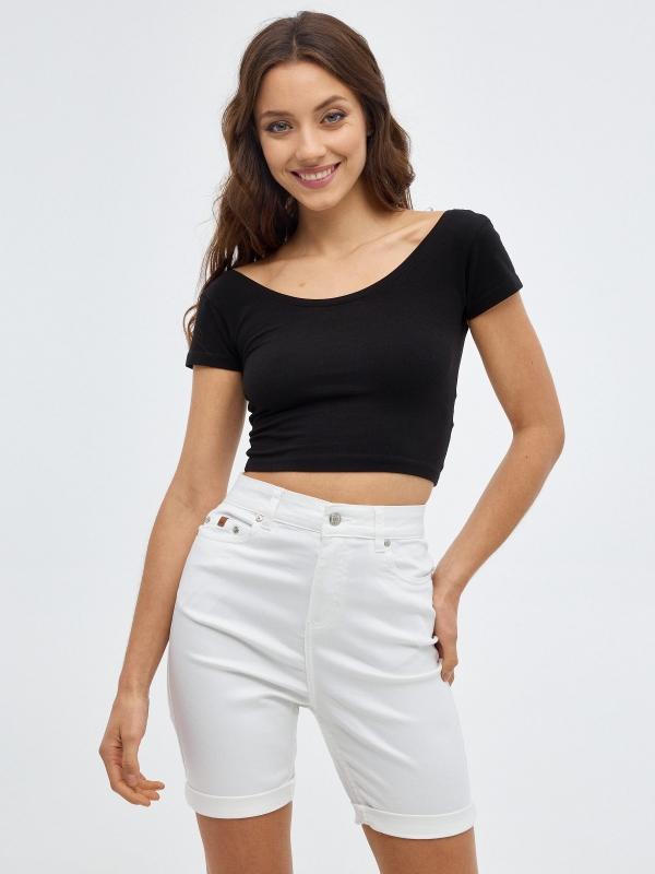 In side Bermuda denim básica