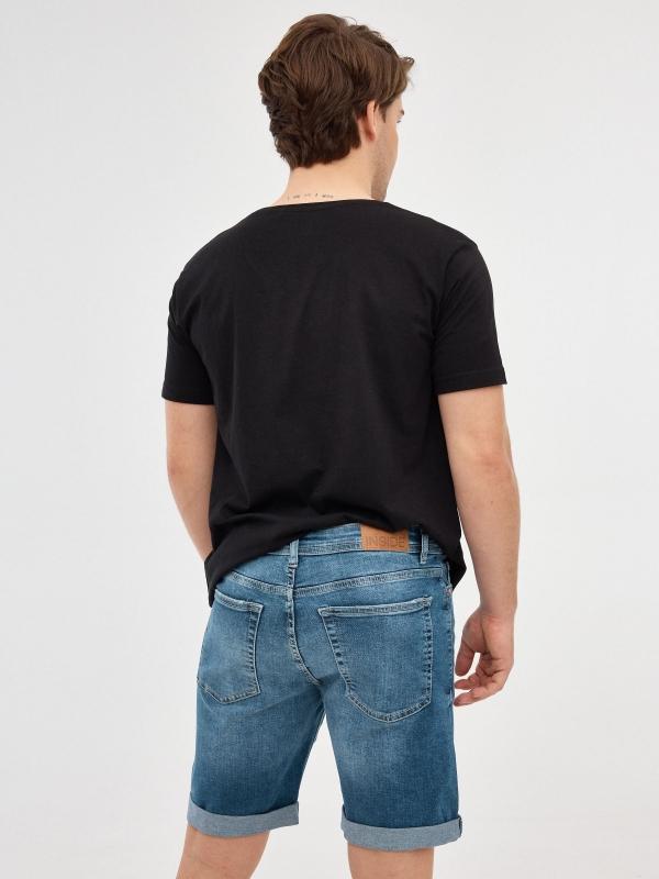 In Side Bermuda Denim Con Rotos