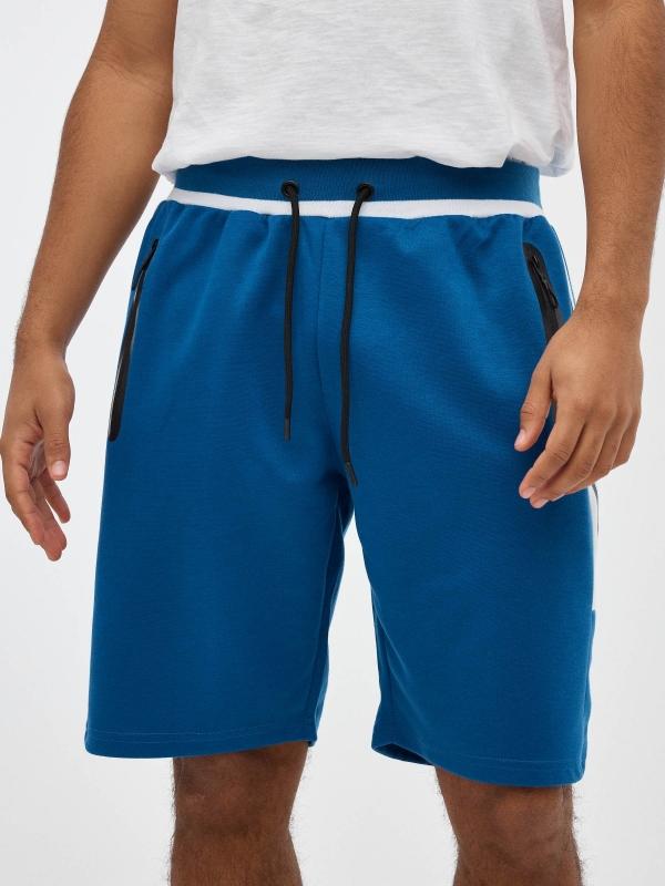 In Side Bermuda Jogger Azul