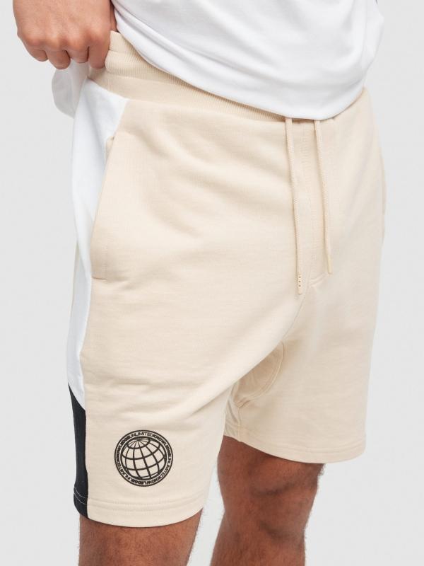 In Side Bermuda Jogger Color Block