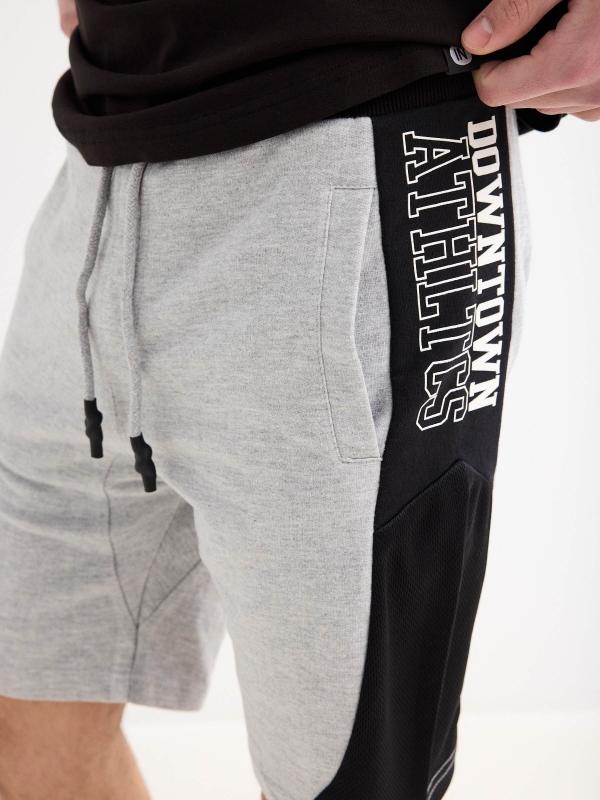 In Side Bermuda Jogger Con Banda Lateral