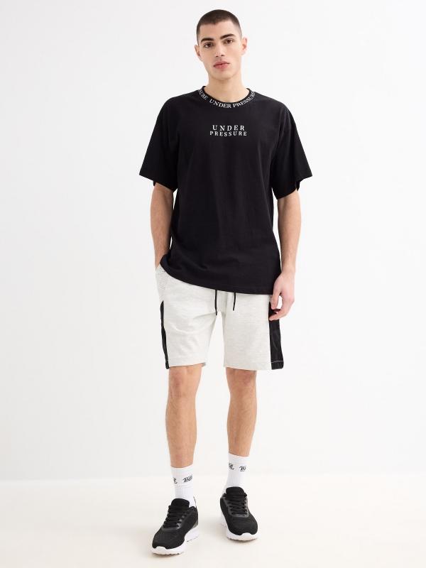 In Side Bermuda Jogger Con Banda Lateral