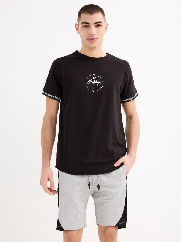 In side Bermuda jogger con banda lateral