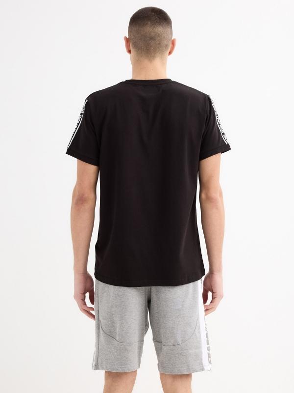 In Side Bermuda Jogger Con Texto