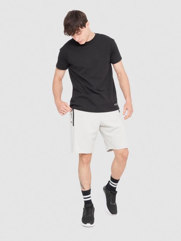 In Side Bermuda Jogger Deportiva