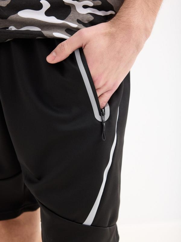 In Side Bermuda Jogger