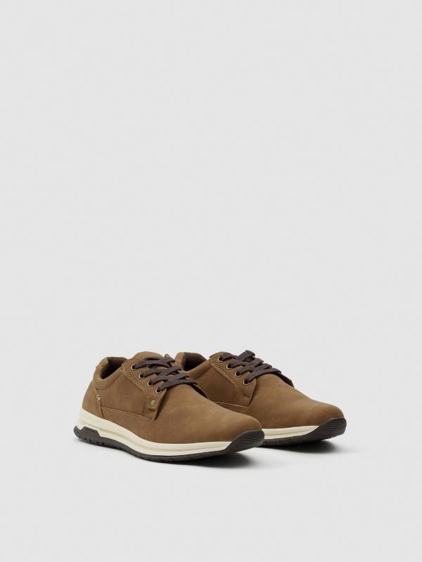 In Side Blucher Running Marrón