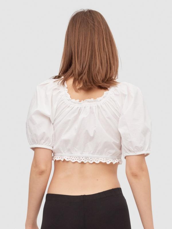 In Side Blusa Bordado Suizo