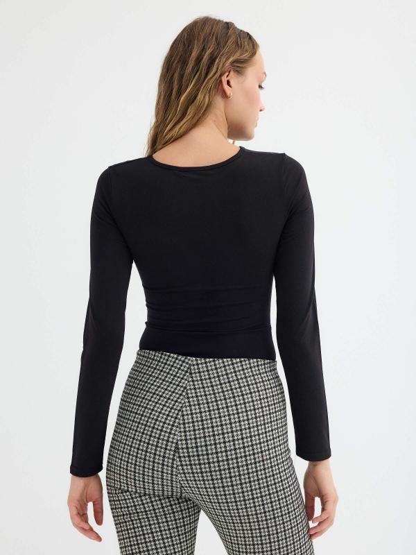 In Side Body Cut Out Con Fruncido