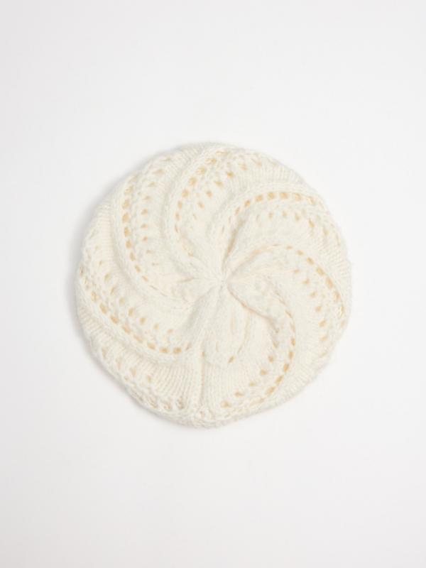 In Side Boina De Punto Blanca