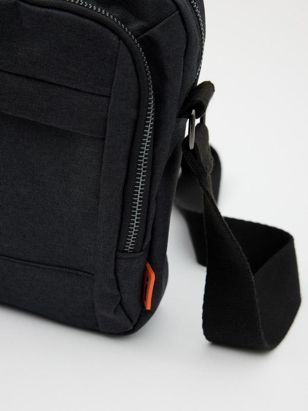 In Side Bolso Cruazado 19x24cm