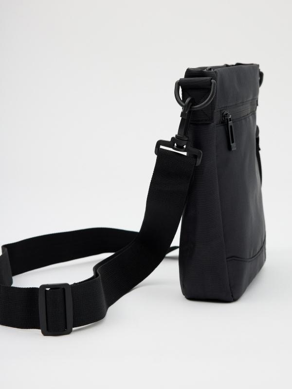 In Side Bolso Cruazado 19x24cm