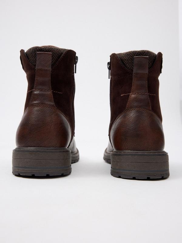 In Side Bota De Cuello Doble