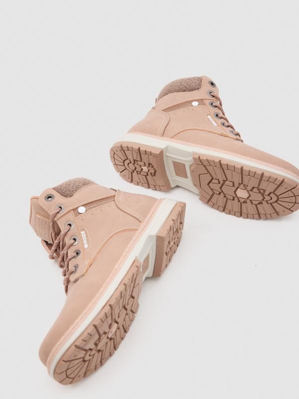 In Side Botas Montañera De Polipiel