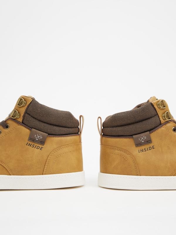 In Side Botín Combinado