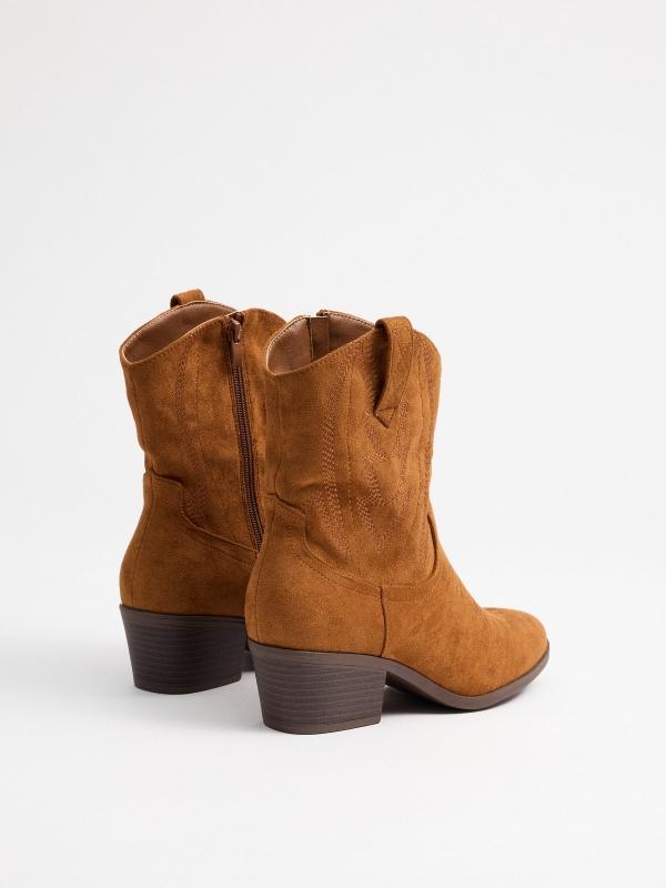 In Side Botines De Cowboy Marrones
