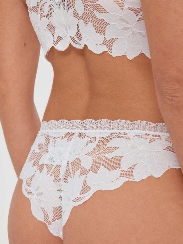 In Side Braguita Brasileña Florales