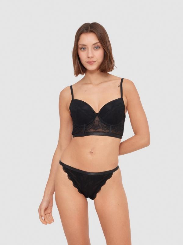 In side Braguita clásica de encaje