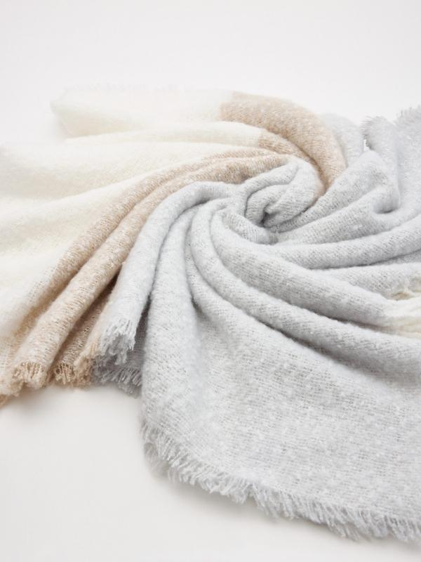 In Side Bufanda Camel Y Blanco