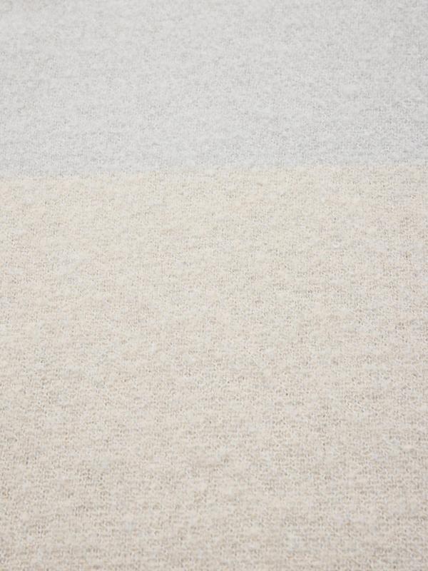 In Side Bufanda Cuello Gris Apagado