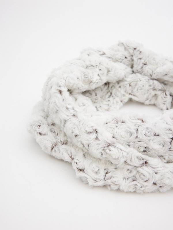 In Side Bufanda Tipo Cuello