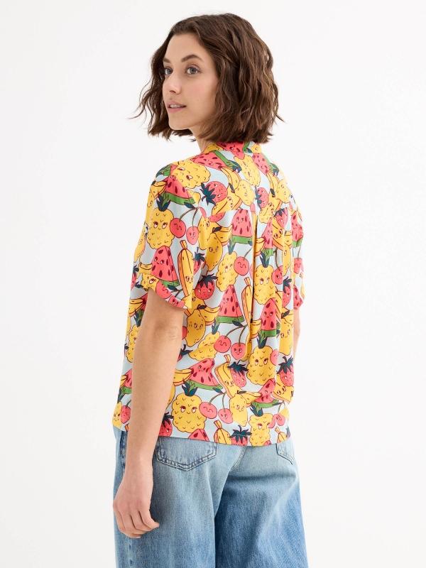 In Side Camisa Manga Corta Crop Frutas