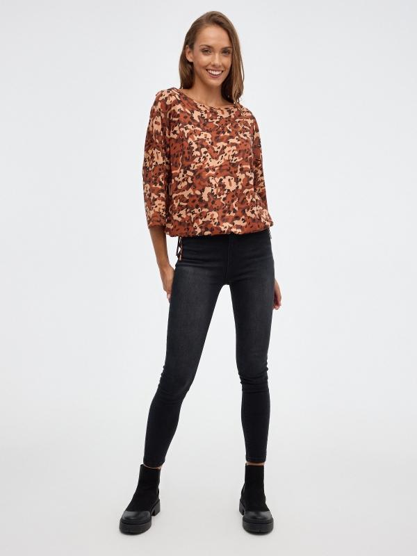 In Side Camiseta Camuflaje Marrón