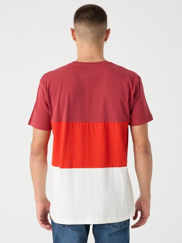 In Side Camiseta Color Block Print Texto