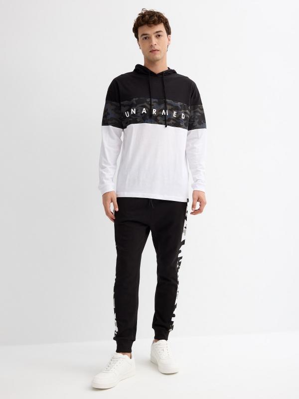 In Side Camiseta Con Capucha Unarmed