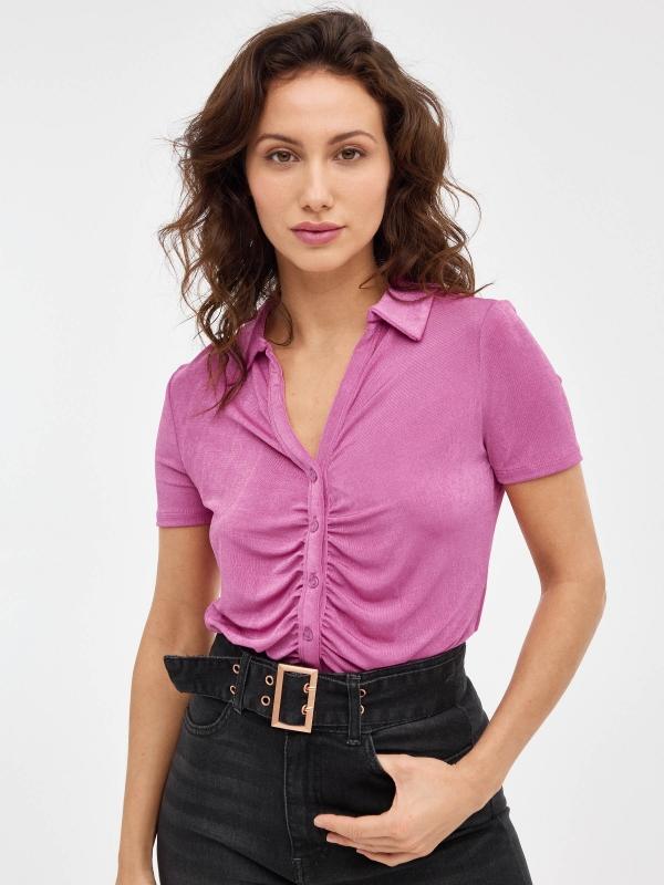 In side Camiseta con cuello polo fruncida